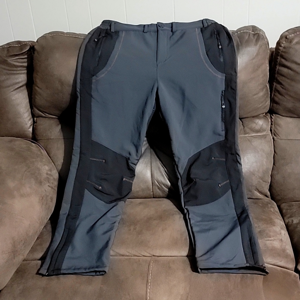 Bombshell Sportswear Pants, Size 36×30, and Color Dark Gray/Black